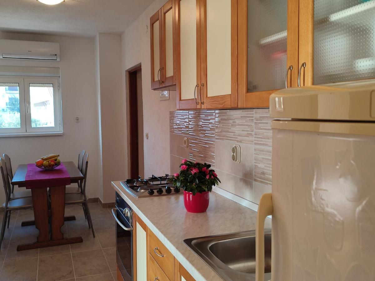 Nives Apartmani باكوشتاني المظهر الخارجي الصورة